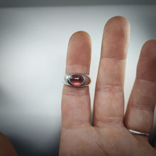Carica l'immagine nel visualizzatore di Gallery, Anello tormalina cabochon
