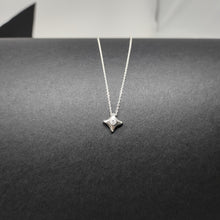 Carica l'immagine nel visualizzatore di Gallery, PUNTO LUCE STELLA