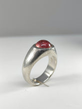 Carica l'immagine nel visualizzatore di Gallery, Anello tormalina cabochon