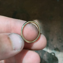 Carica l'immagine nel visualizzatore di Gallery, Fedina filo tondo