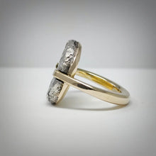 Carica l'immagine nel visualizzatore di Gallery, Luna