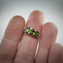 Carica l&#39;immagine nel visualizzatore di Gallery, Anello modello Letizia
