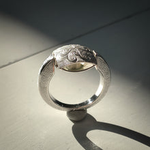 Carica l&#39;immagine nel visualizzatore di Gallery, Doppio argento e moissanite
