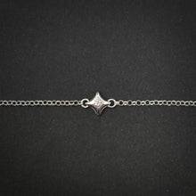 Carica l&#39;immagine nel visualizzatore di Gallery, BRACCIALE STELLA
